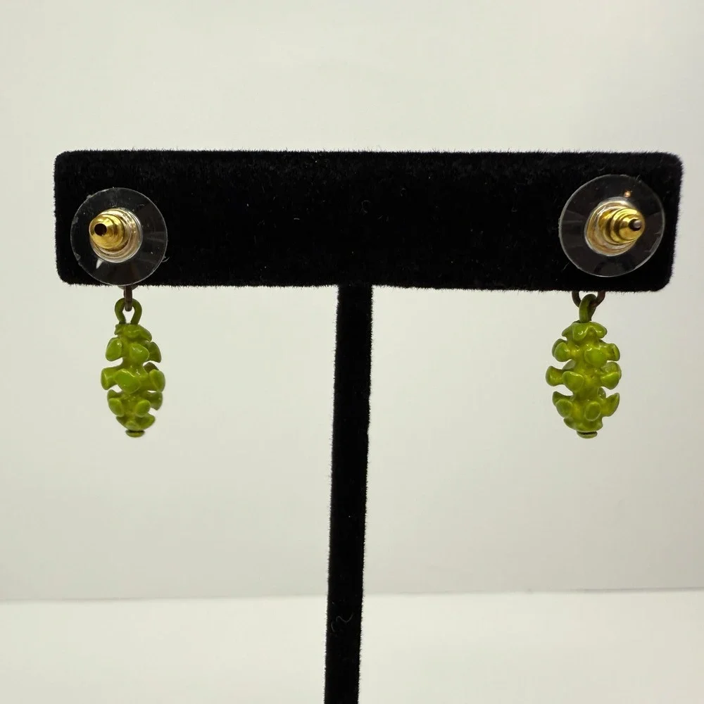 Vintage Green Pinecone Dangle Drop Earrings Gold Tone Retro Costume Jewelry